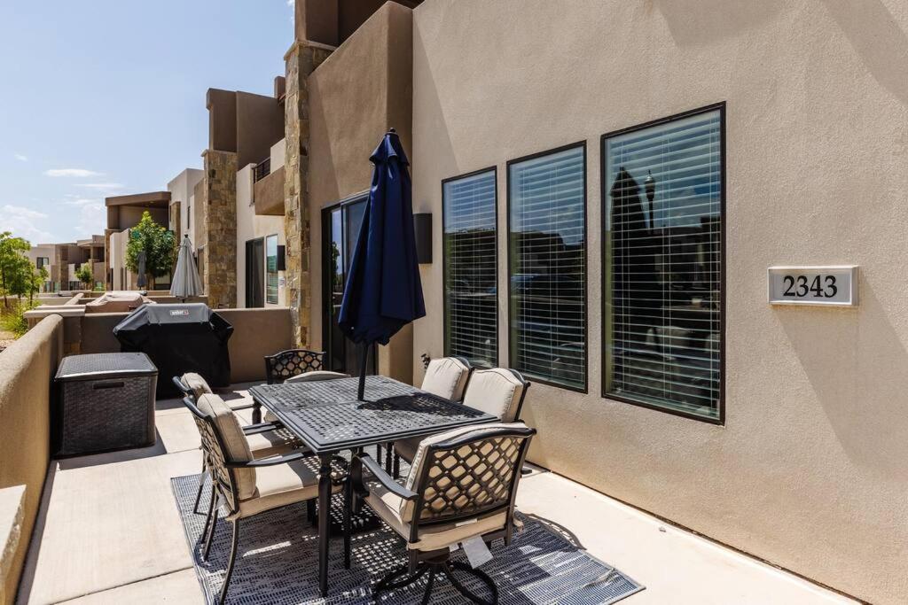 Coral Canyon Pool Private Hot Tub Fire Pit Ουάσινγκτον Εξωτερικό φωτογραφία